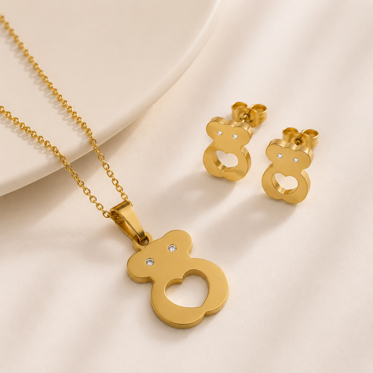 Collar y Aretes de acero inoxidable Ositos Conjunto Dorado (88-90)